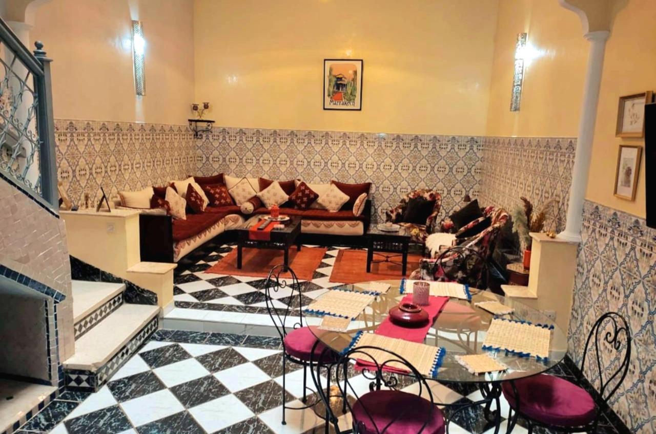 Tres Beau Riad A Marrakech Avec Piscines Marrakesz Zewnętrze zdjęcie
