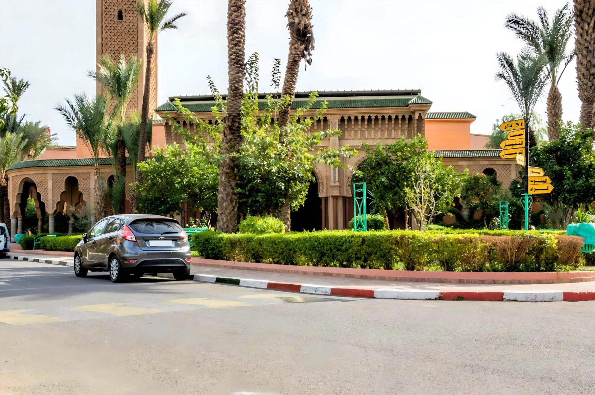 Tres Beau Riad A Marrakech Avec Piscines Marrakesz Zewnętrze zdjęcie