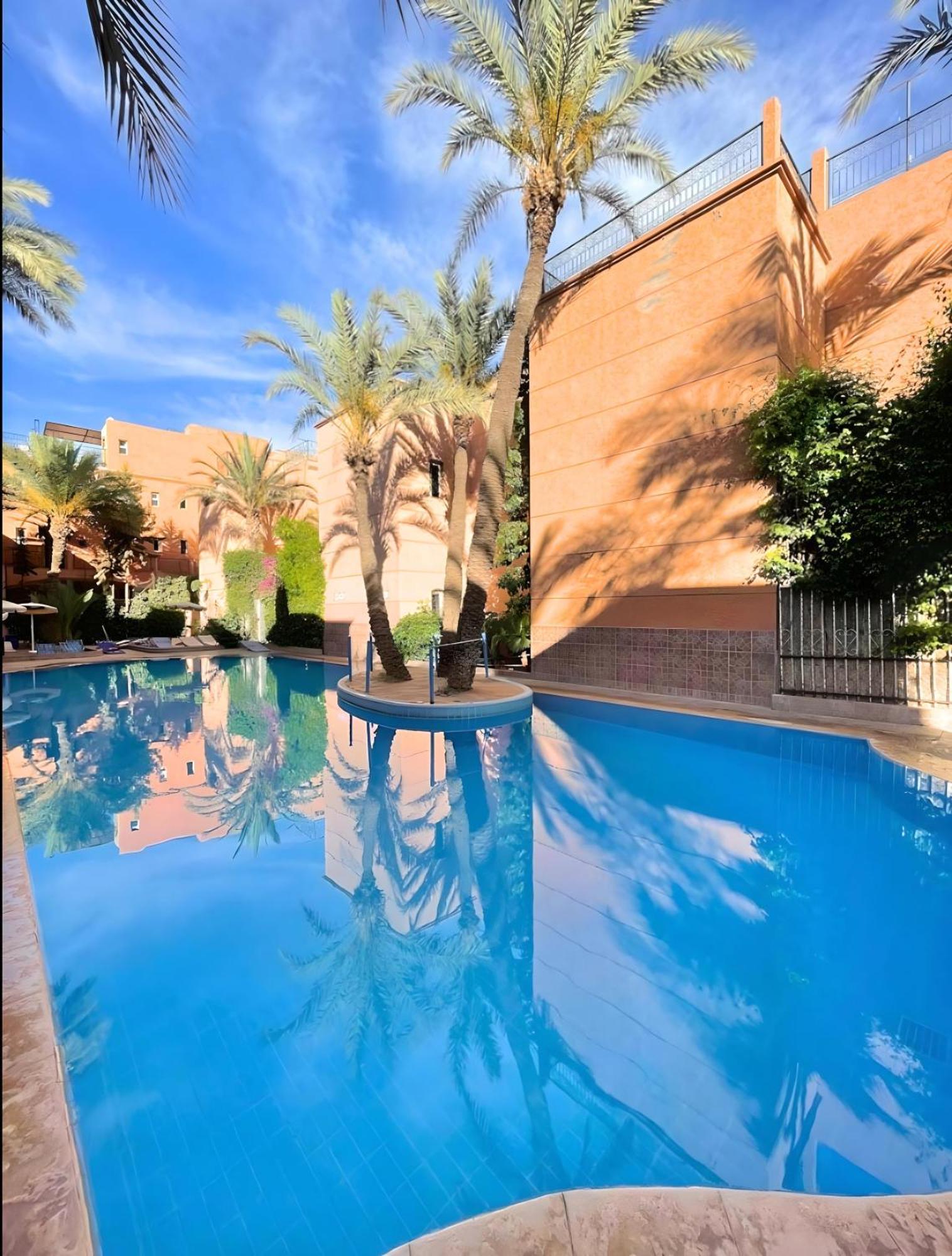 Tres Beau Riad A Marrakech Avec Piscines Marrakesz Zewnętrze zdjęcie